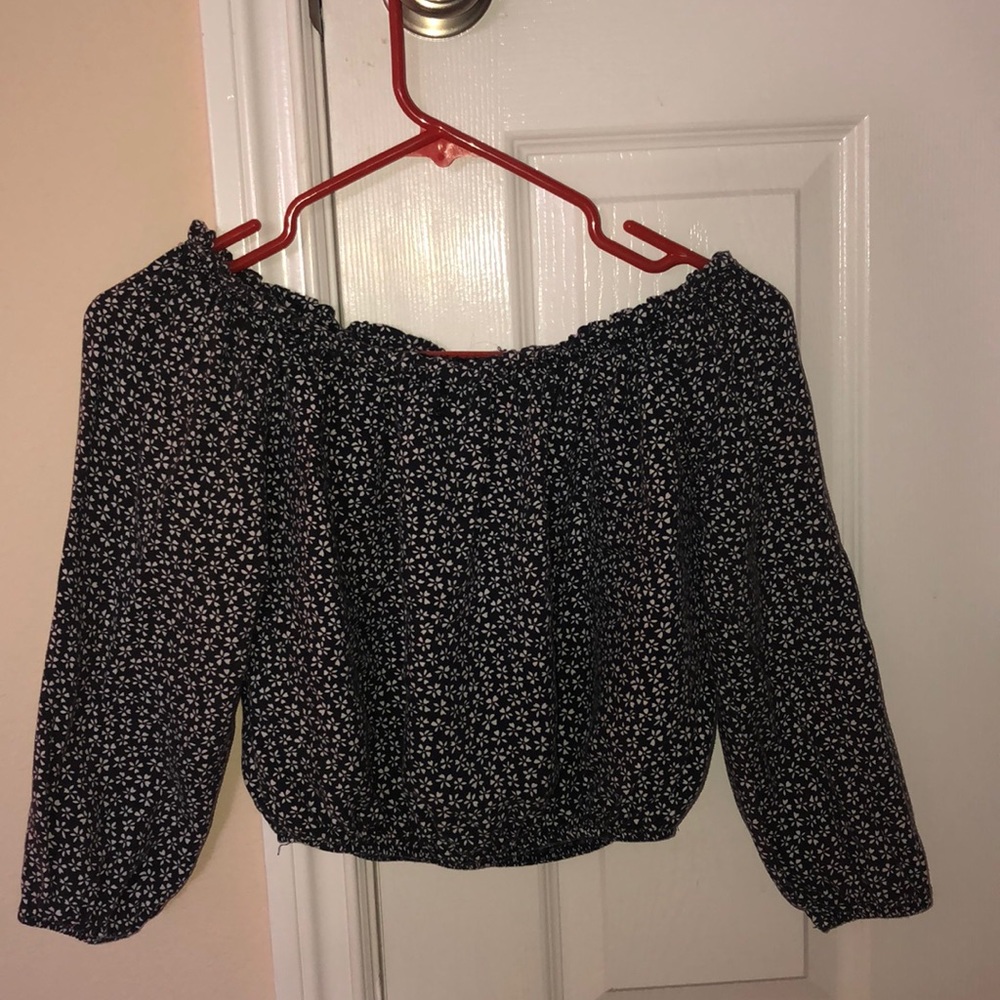 Brandy Melville off the shoulder blouse